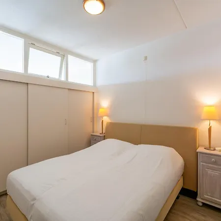 189 In Julianadorp Aan Zee アパート